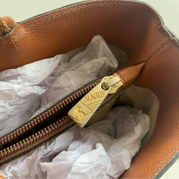 Genuine Leather Vintage Italian Designer Silvano Biagini Bucket Bag - Picture 9 of 16